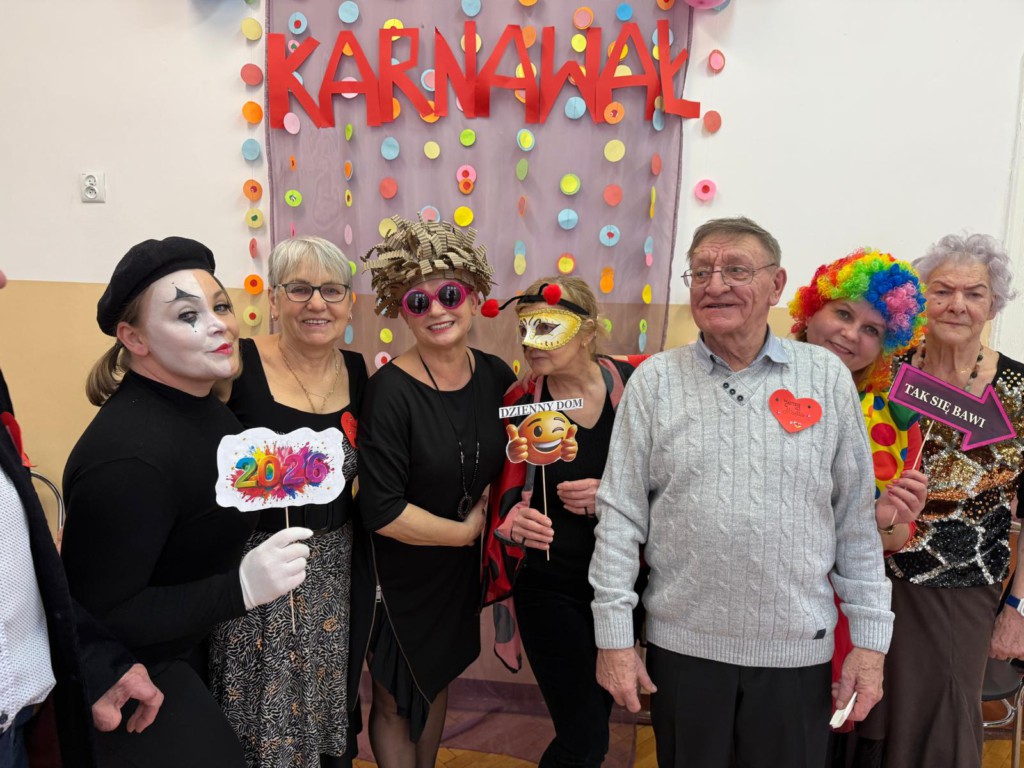 Karnawał z przytupem w Dziennym Domu Pomocy Społeczn