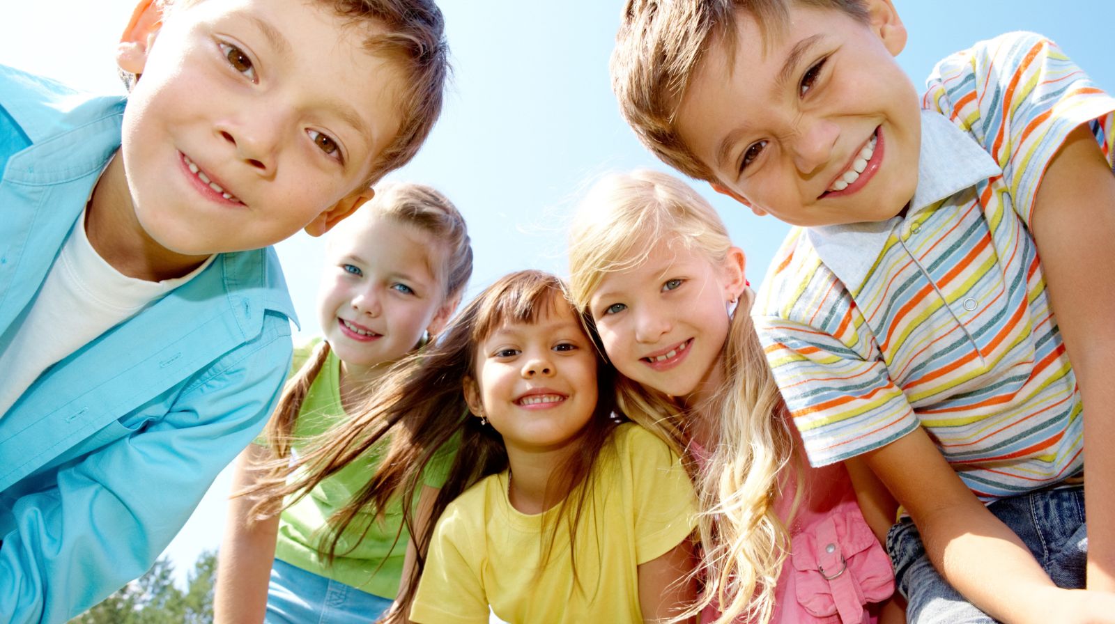 „Szczęśliwe dzieciństwo”